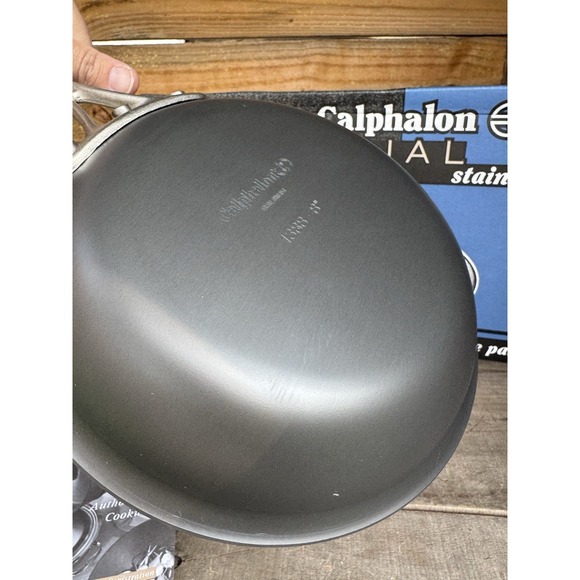 Calphalon Classic 1388 8 In. Omelet Frying Pan Skillet Stainless Steel - Picture 9 of 16